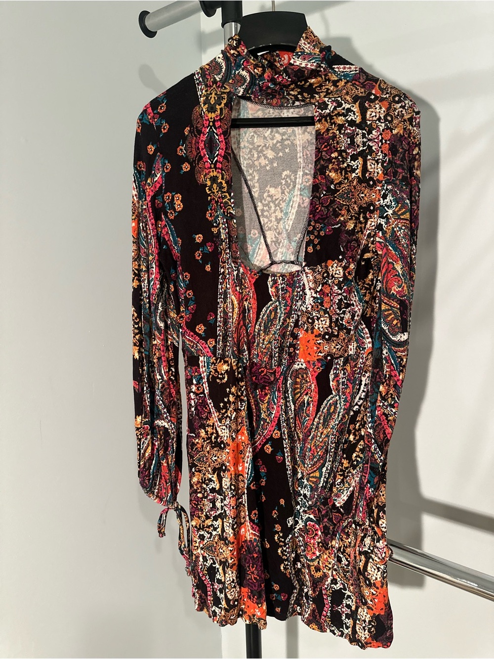 Free People Black Multi Paisley-Print Mock Neck Mini Dress with Cut-Out Back, M - Picture 6 of 8